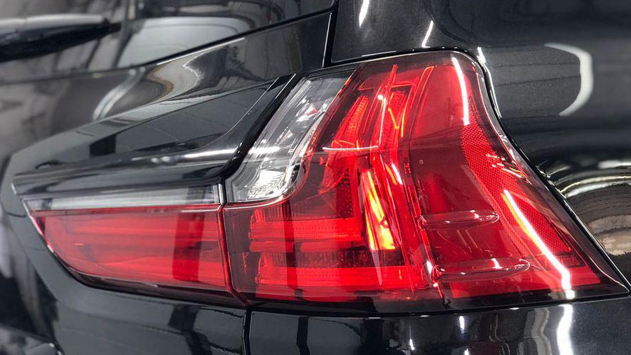 Lexus LX570 5