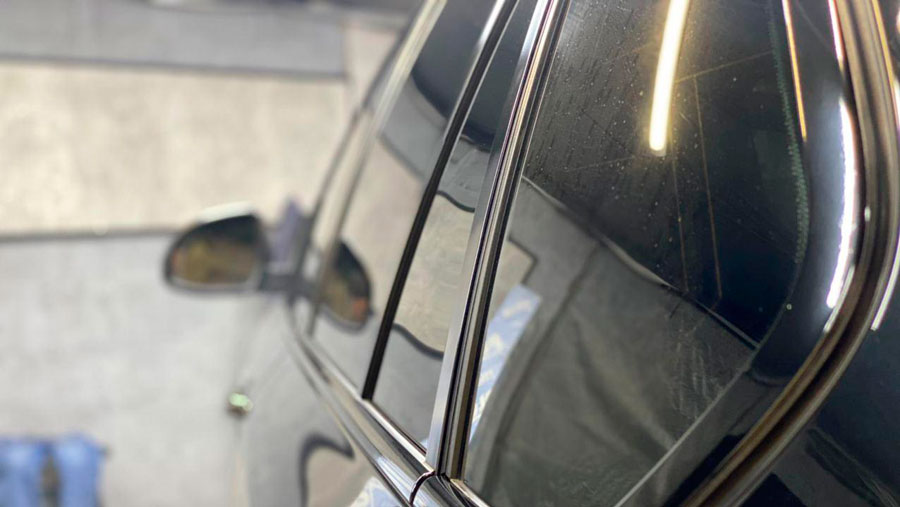 Lexus LX570 2