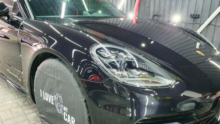 Porsche panamera 2