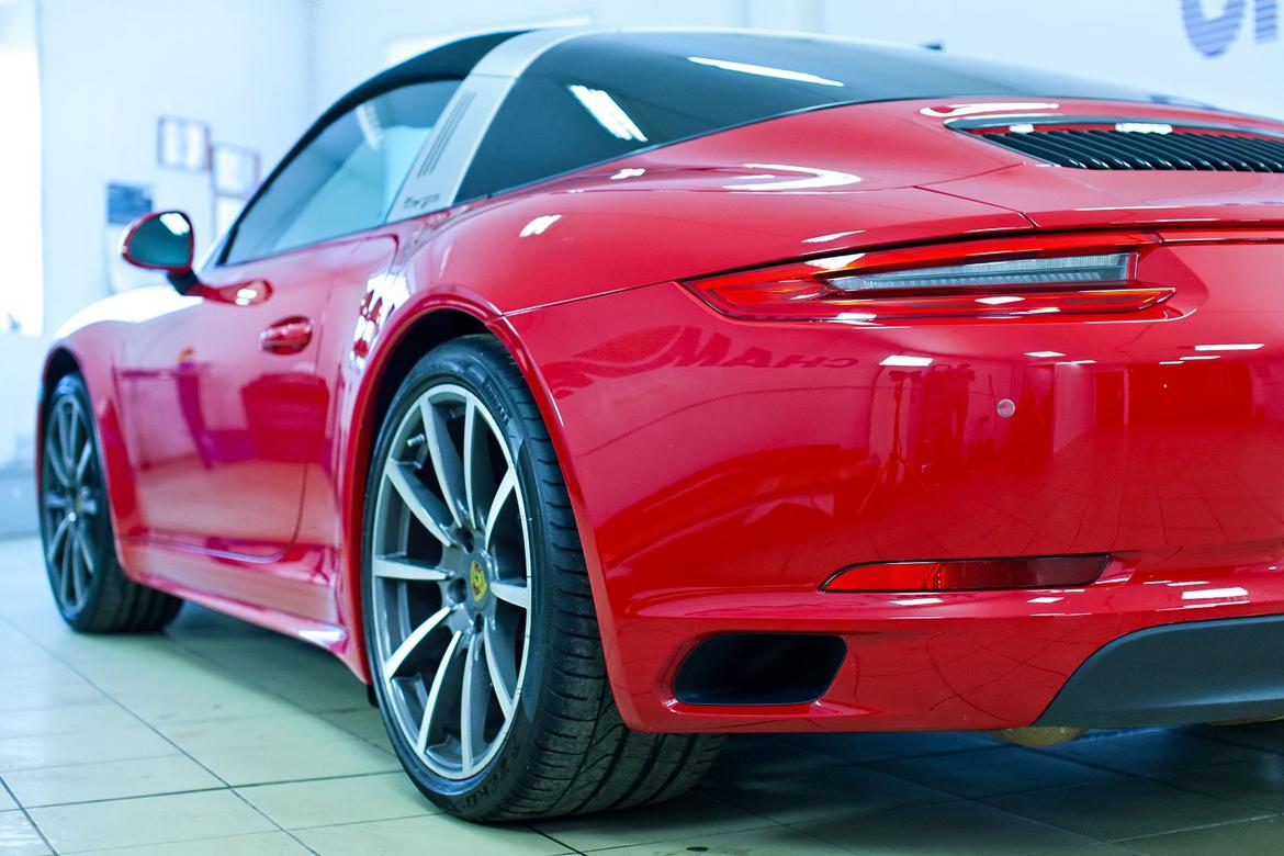 Porsche 911 Targa 4S 0