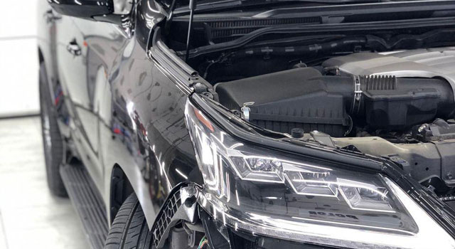 Lexus LX570
